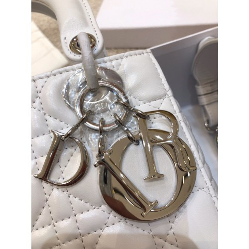 D10r Lady Lambskin White Handbag with Silver Hardware 20CM