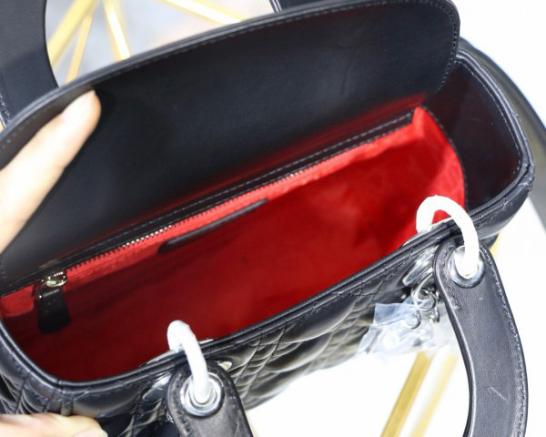 D10r Lady Lambskin Black Handbag with Silver Hardware 20CM