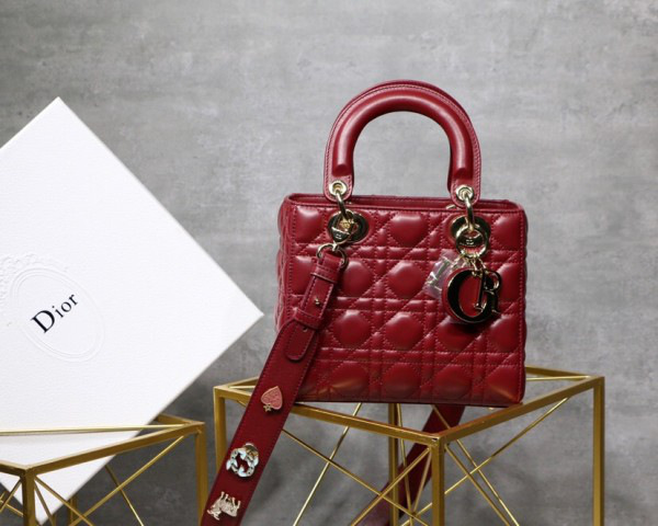 D10r Lady Lambskin Wine Red Handbag with Gold Hardware 20CM