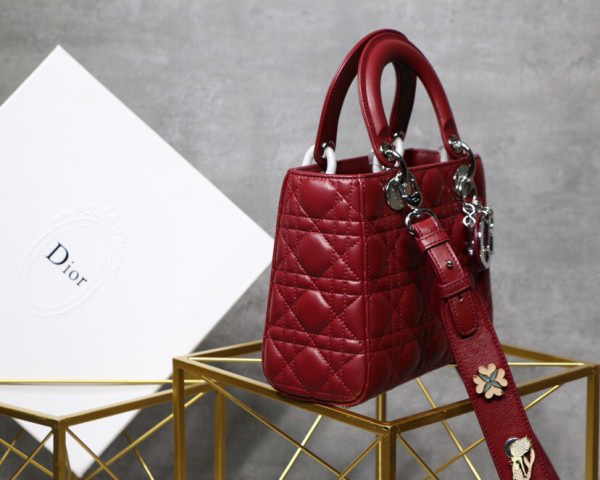 D10r Lady Lambskin Wine Red Handbag with Silver Hardware 20CM