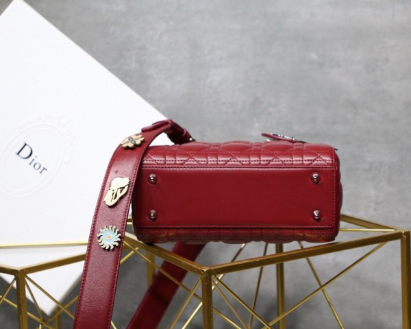 D10r Lady Lambskin Wine Red Handbag with Silver Hardware 20CM