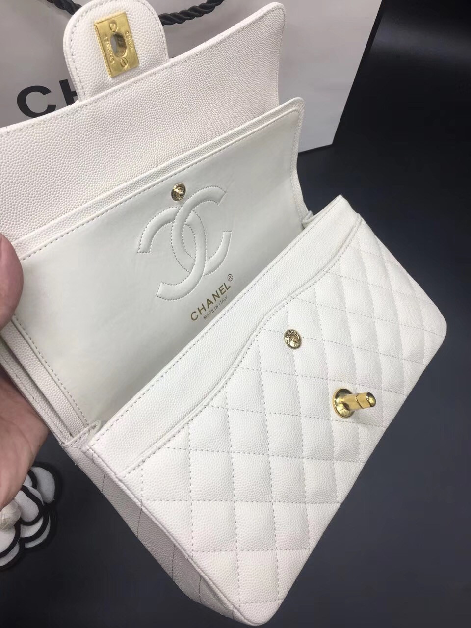 Ch**el Flap Bag Caviar in White 25cm with Gold Hardware