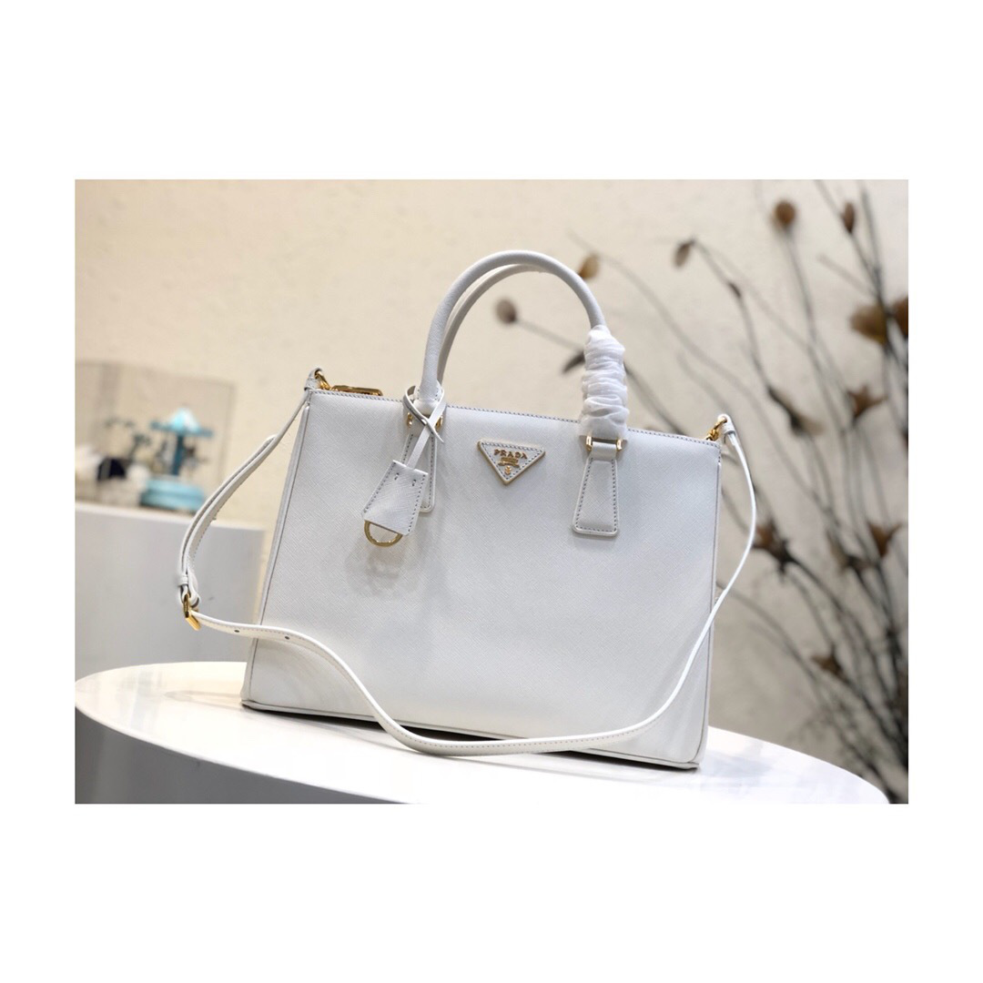 Pra*a Galleria Saffiano Leather Bag in White
