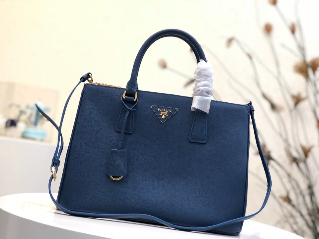 Pra*a Galleria Saffiano Leather Bag in Blue