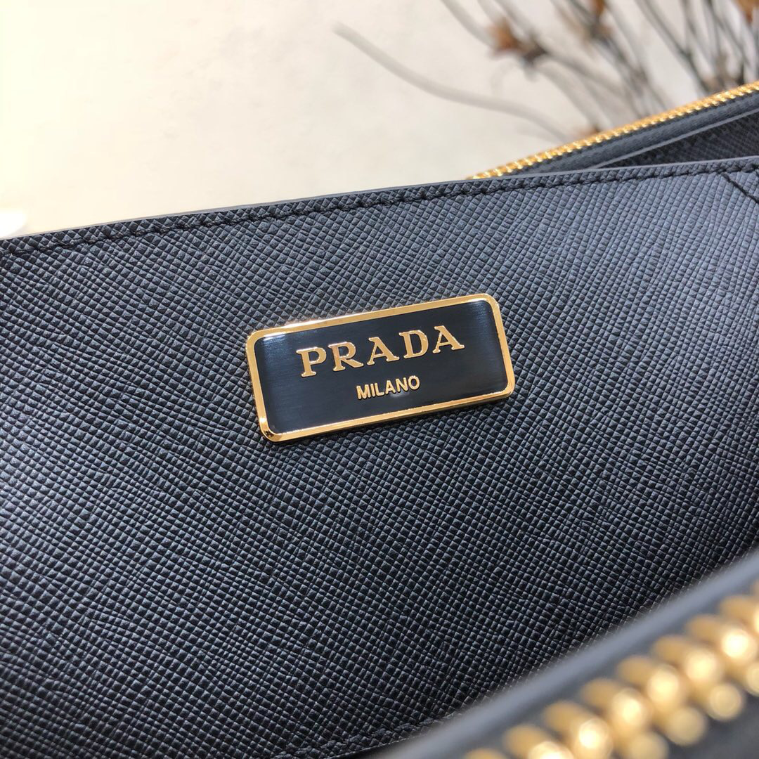 Pra*a Galleria Saffiano Leather Bag in Black