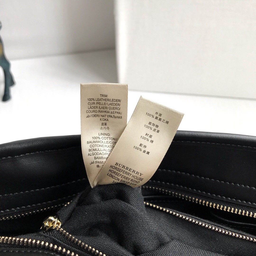 Bv*b*rry Original Check Tote Handbag in Black