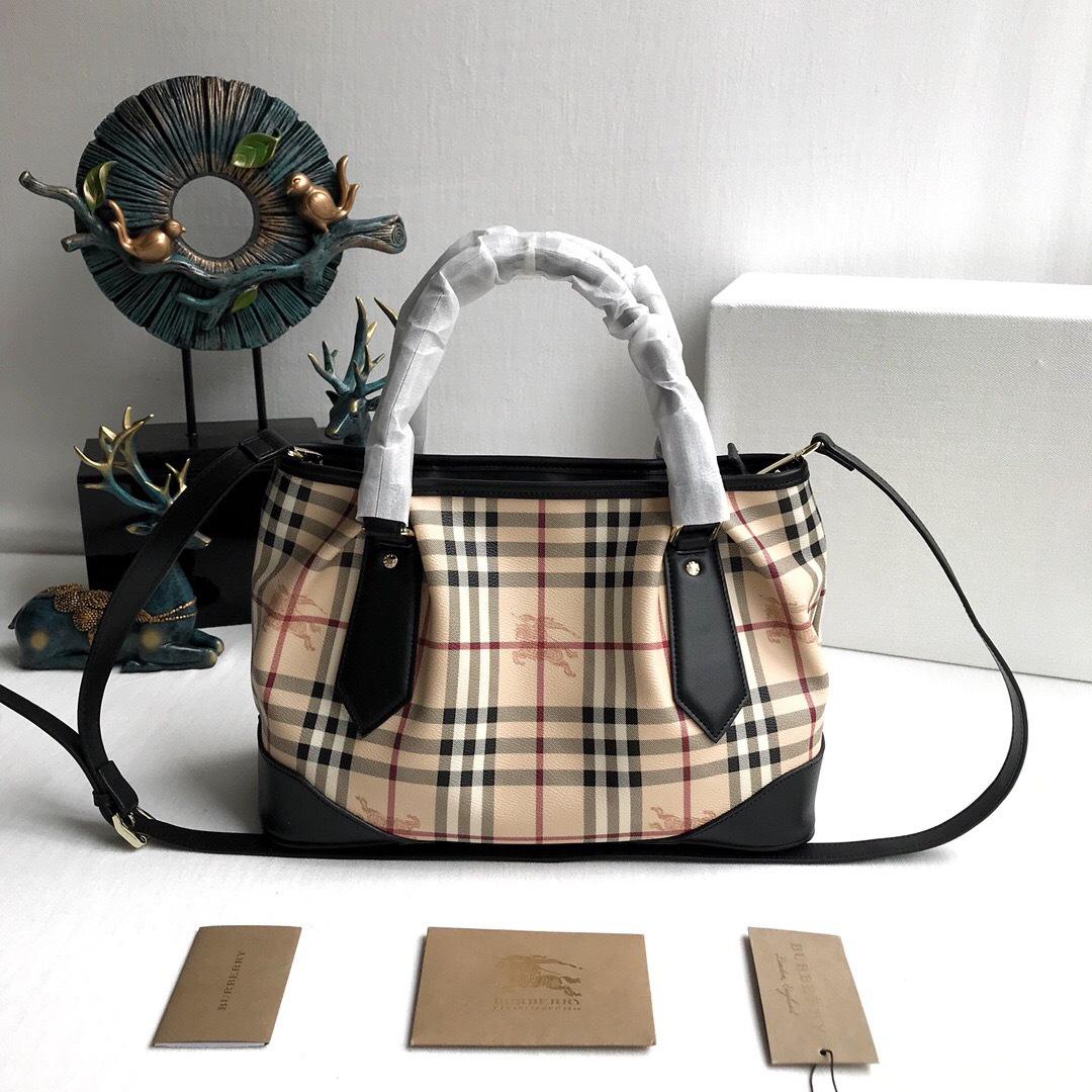 Bv*b*rry Original Check Tote Handbag in Black