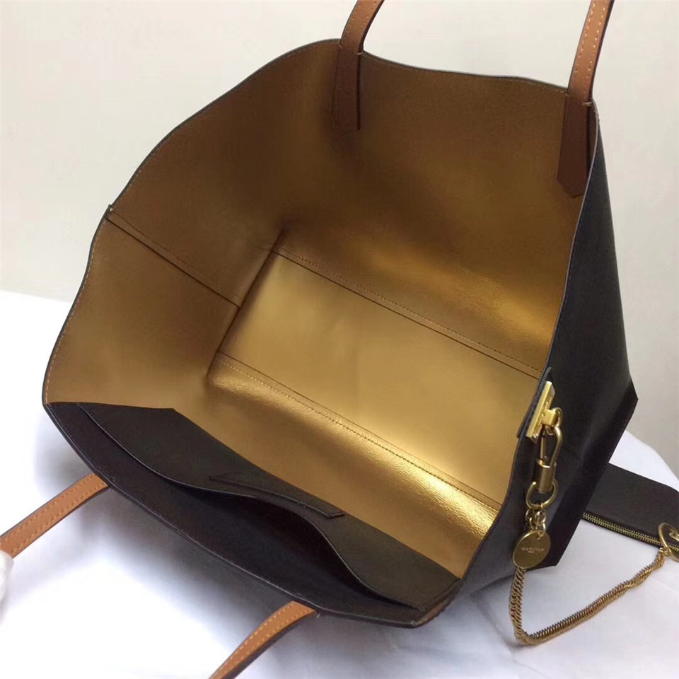 Givenchy original leather shopping handbag in Black