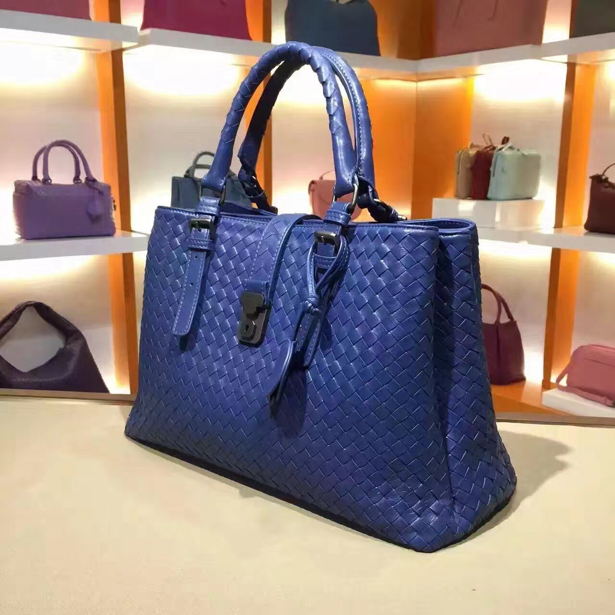 B0tt*ga Ven*ta Blue Handbag 7453