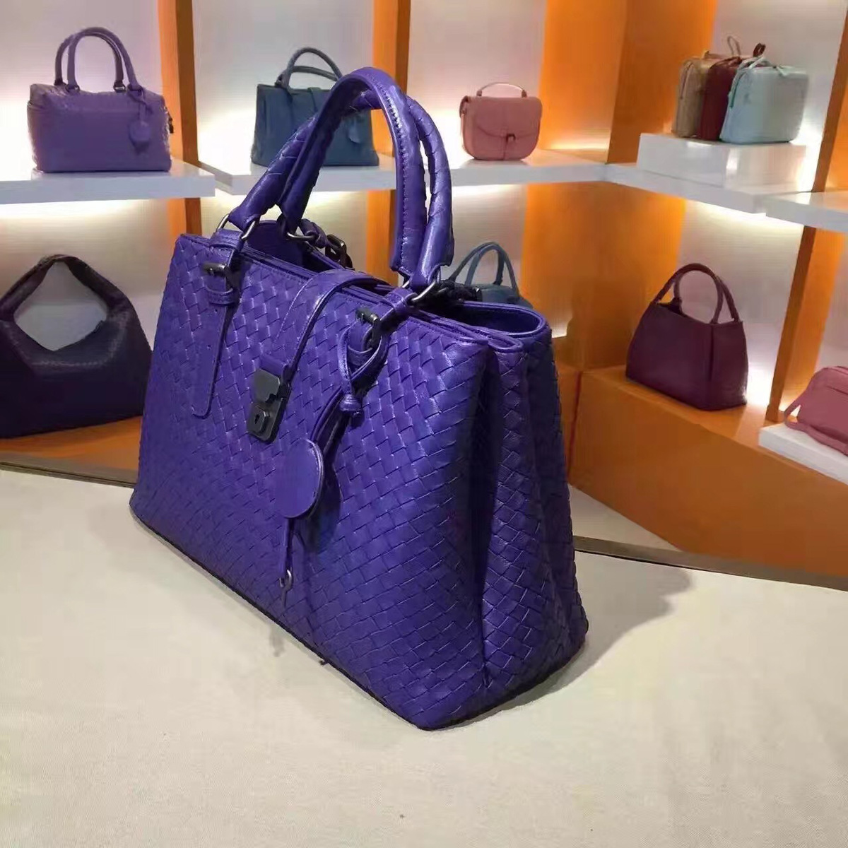 B0tt*ga Ven*ta Purple Handbag 7453