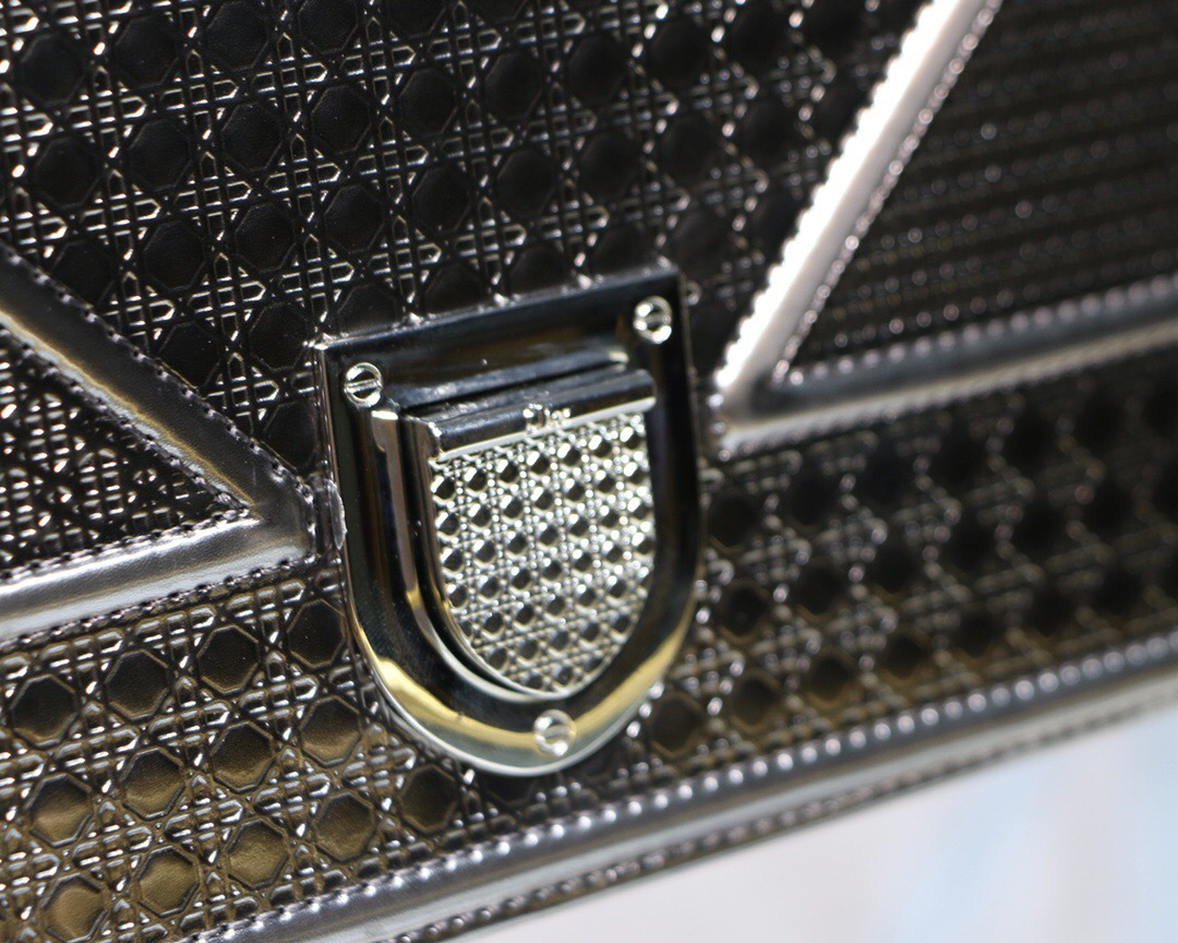 D10r D10rama Cannage Calfskin Bag in Sliver Gray