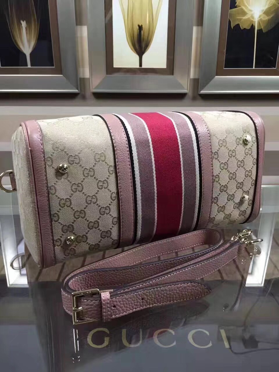 Gvc*1 Webby Speedy Canvas Cross Body Bag in Pink