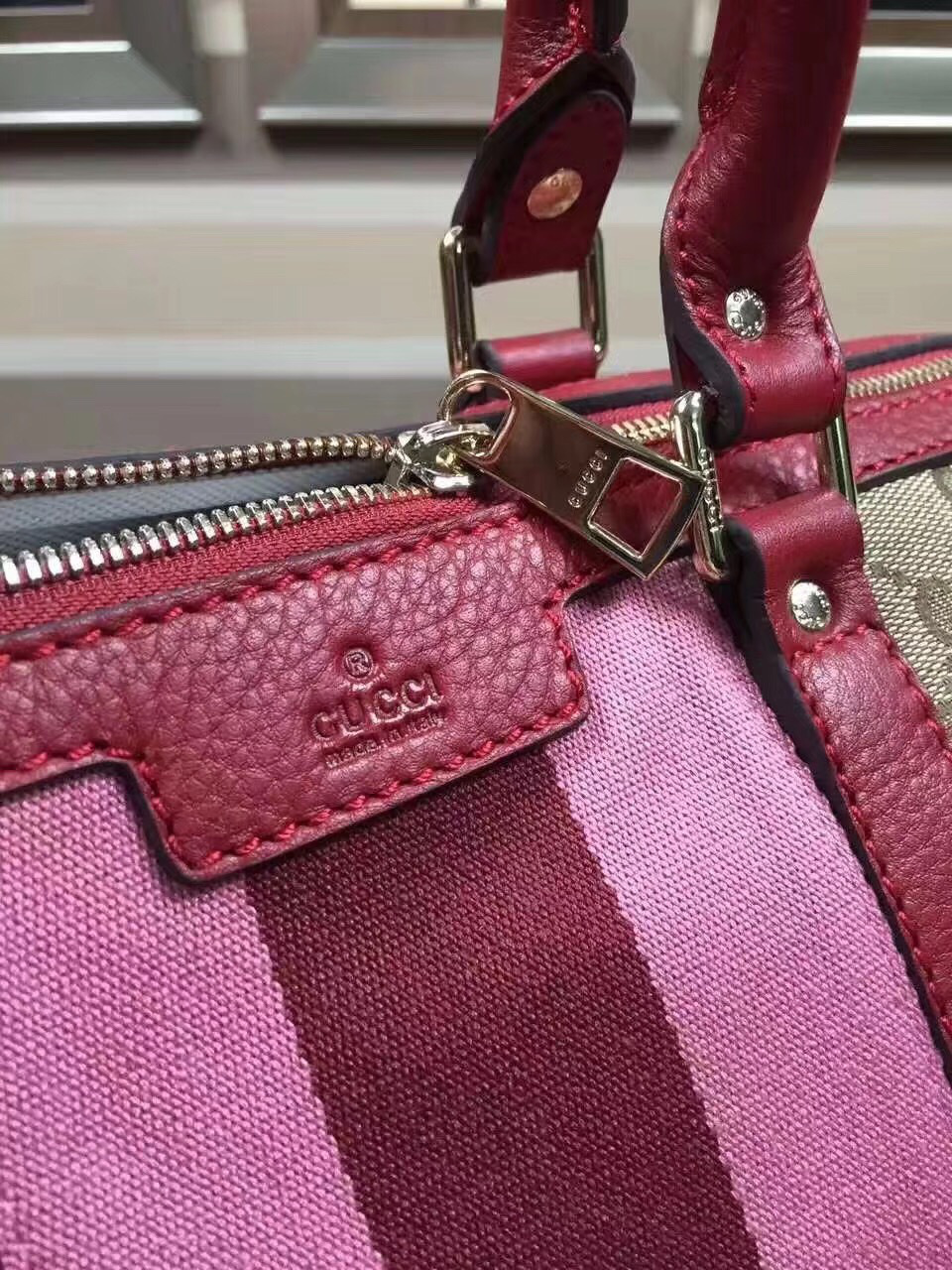 Gvc*1 Webby Speedy Canvas Cross Body Bag in Wine Red