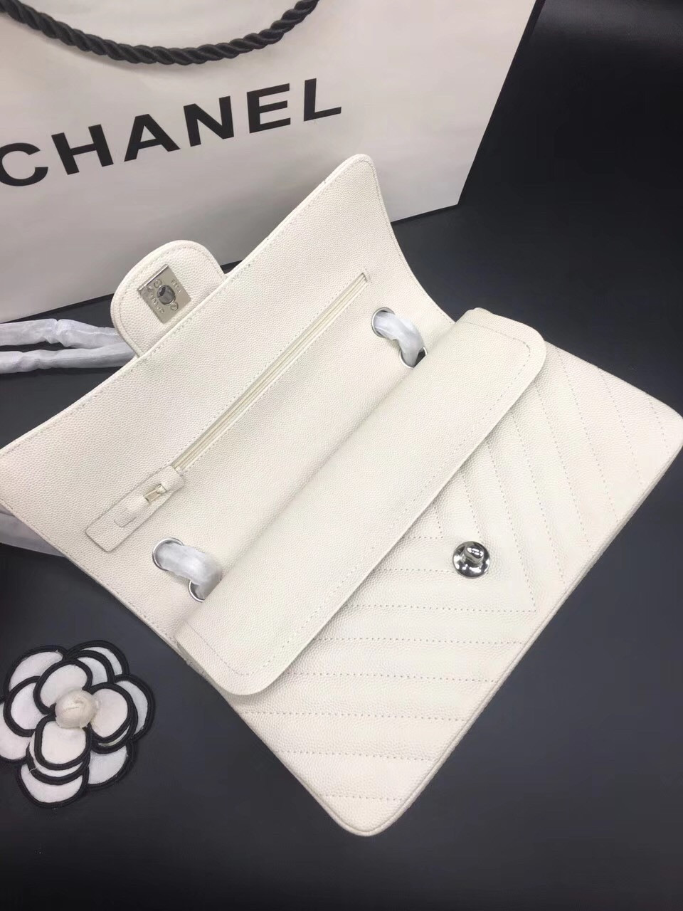 Ch**el Flap Bag Caviar White Bag 25cm with Silver Hardware