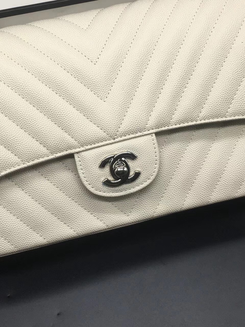 Ch**el Flap Bag Caviar White Bag 25cm with Silver Hardware