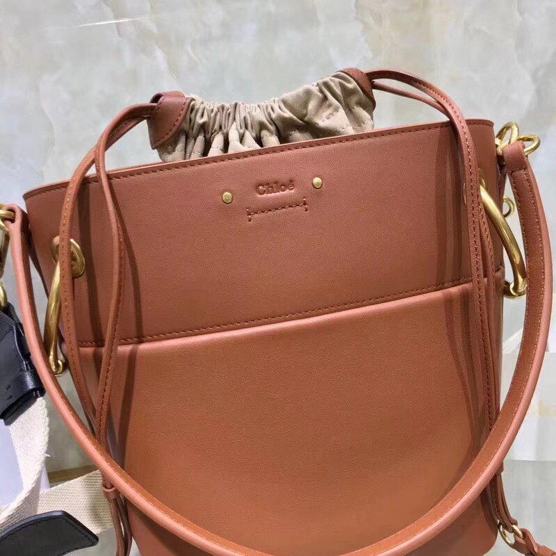 Chloe large roy bucket bag in Brown