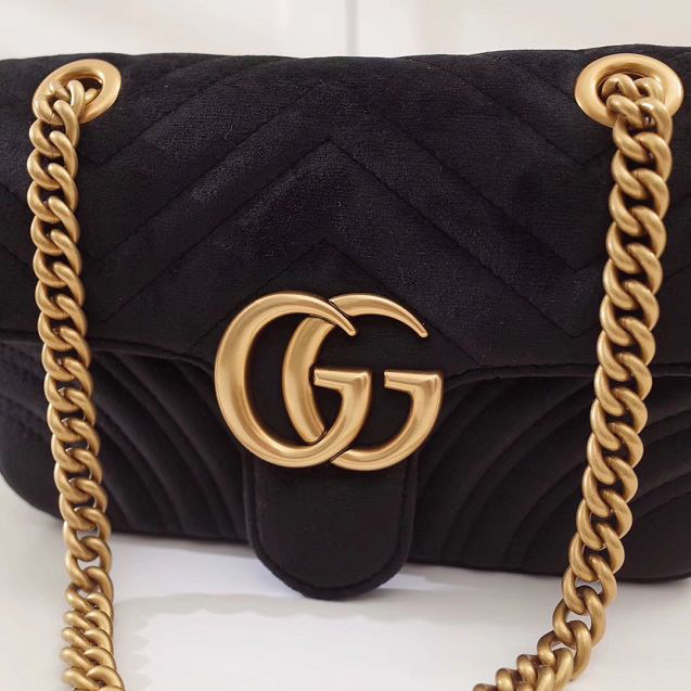 Gvc*1 Marmont velvet small shoulder bag in Black