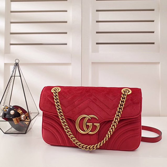 Gvc*1 Marmont velvet Medium shoulder bag in Red