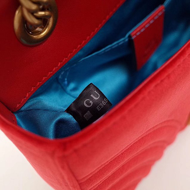 Gvc*1 Marmont velvet Large shoulder bag in Red