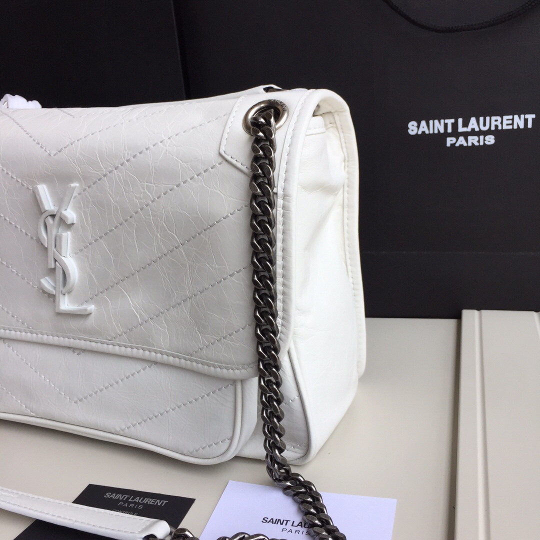 Y51 Monogram shoulder bag in white