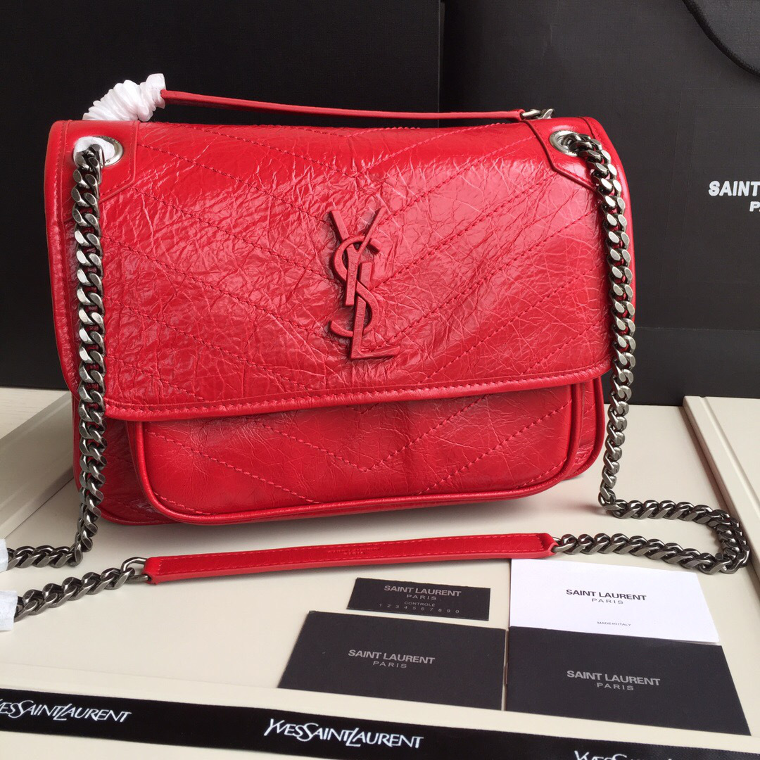 Y51 Monogram shoulder bag in Red