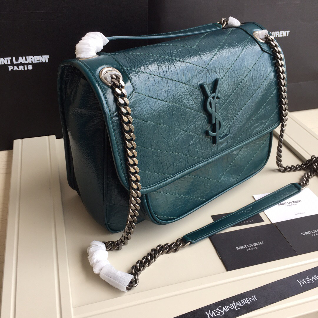 Y51 Monogram shoulder bag in Green