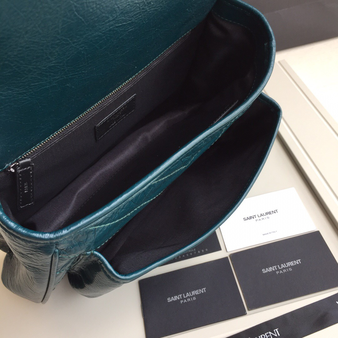 Y51 Monogram shoulder bag in Green