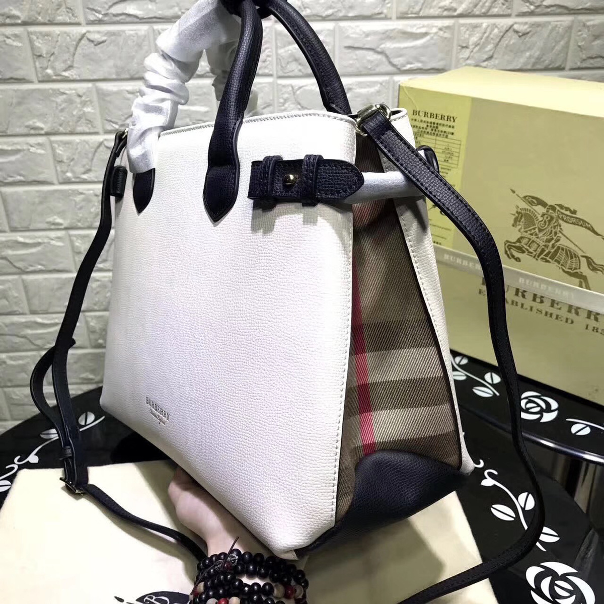 Bv*b*rry Classic Leather Tote Bag with White