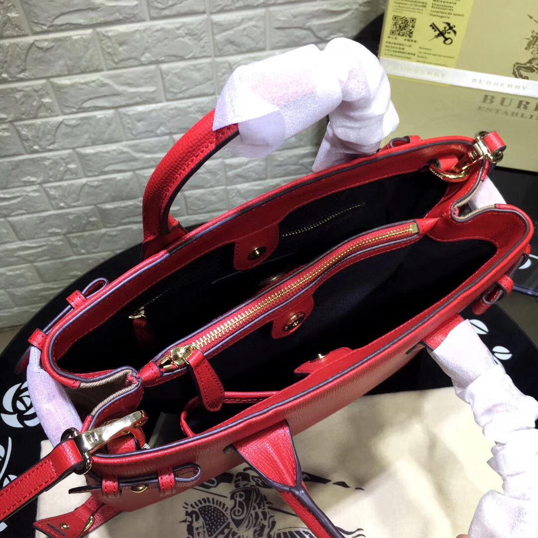 Bv*b*rry Classic Leather Tote Bag with Red
