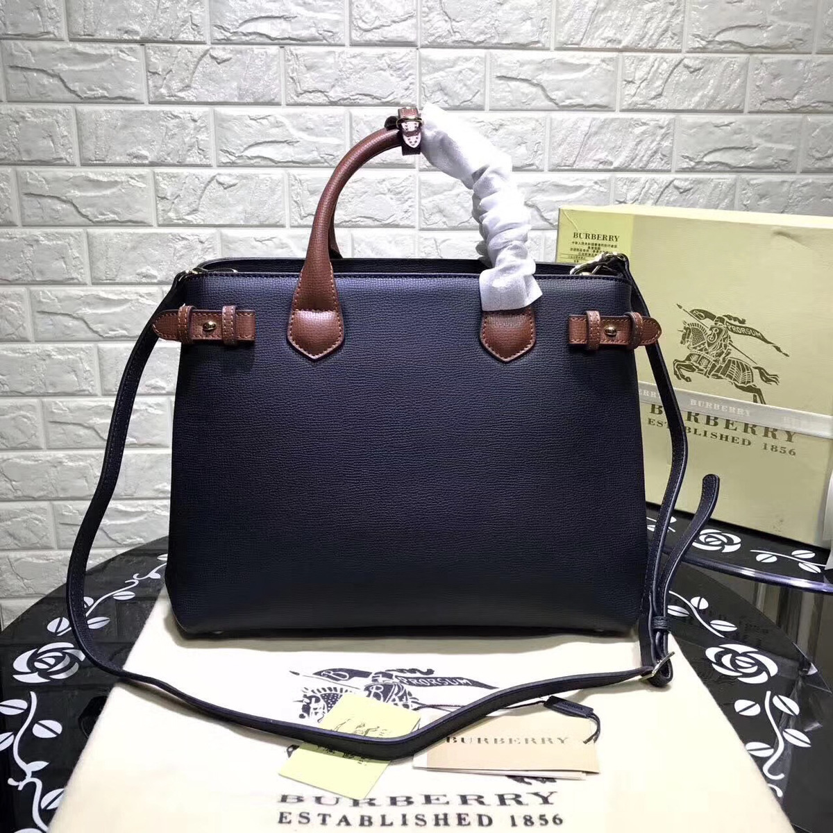 Bv*b*rry Classic Leather Tote Bag with Black and Brown