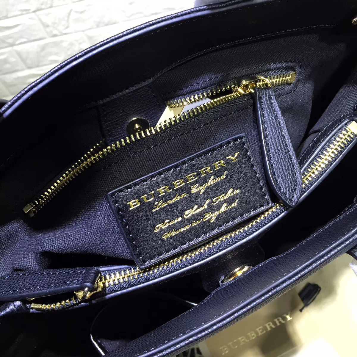Bv*b*rry Classic Leather Tote Bag with Black