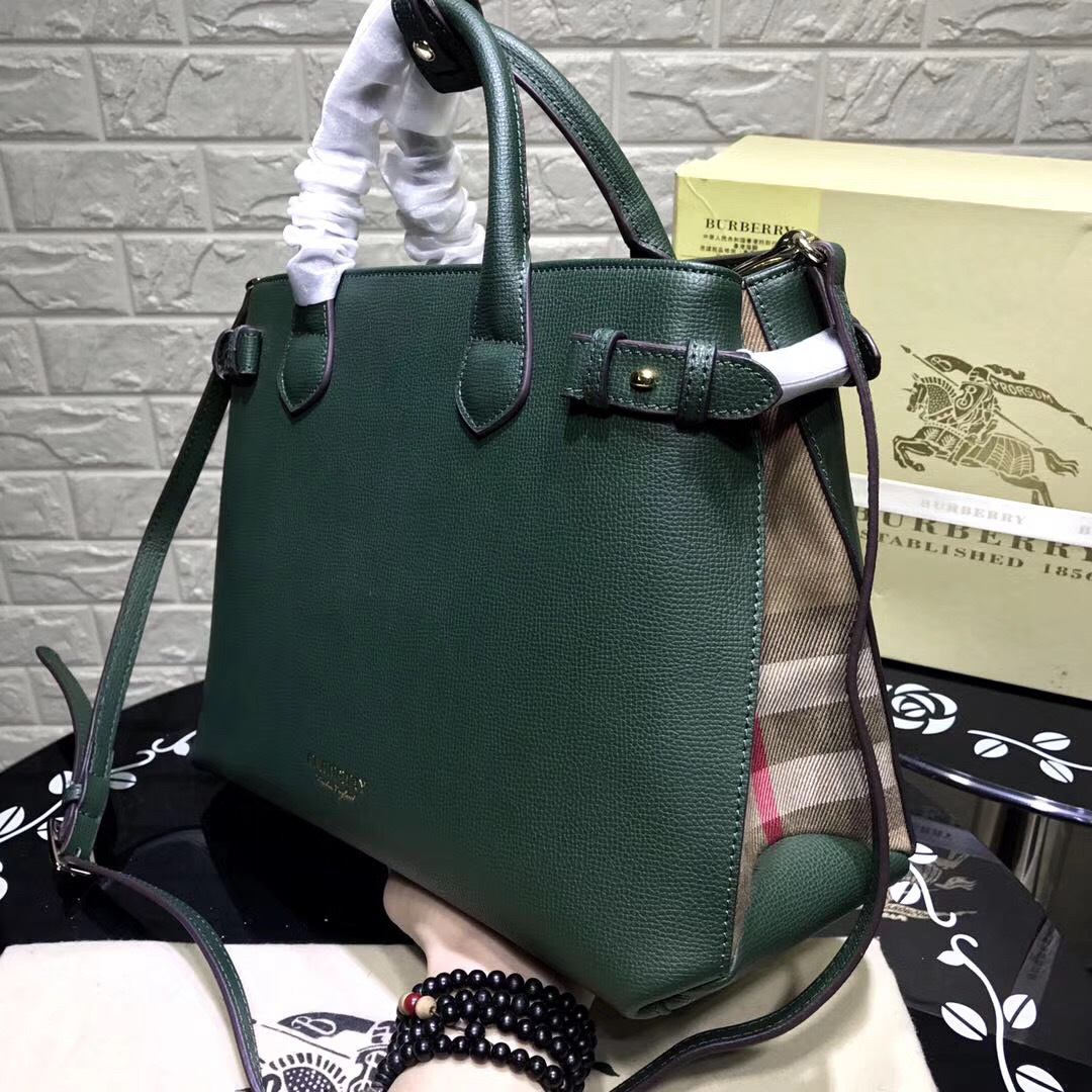 Bv*b*rry Classic Leather Tote Bag with Green
