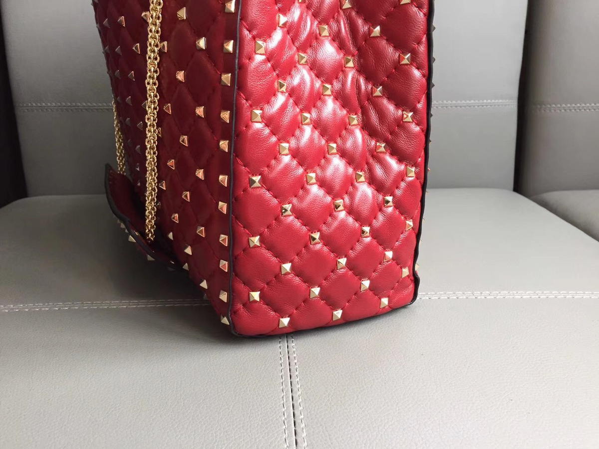 Va1e*ntin0 original lambskin spike tote bag in Red