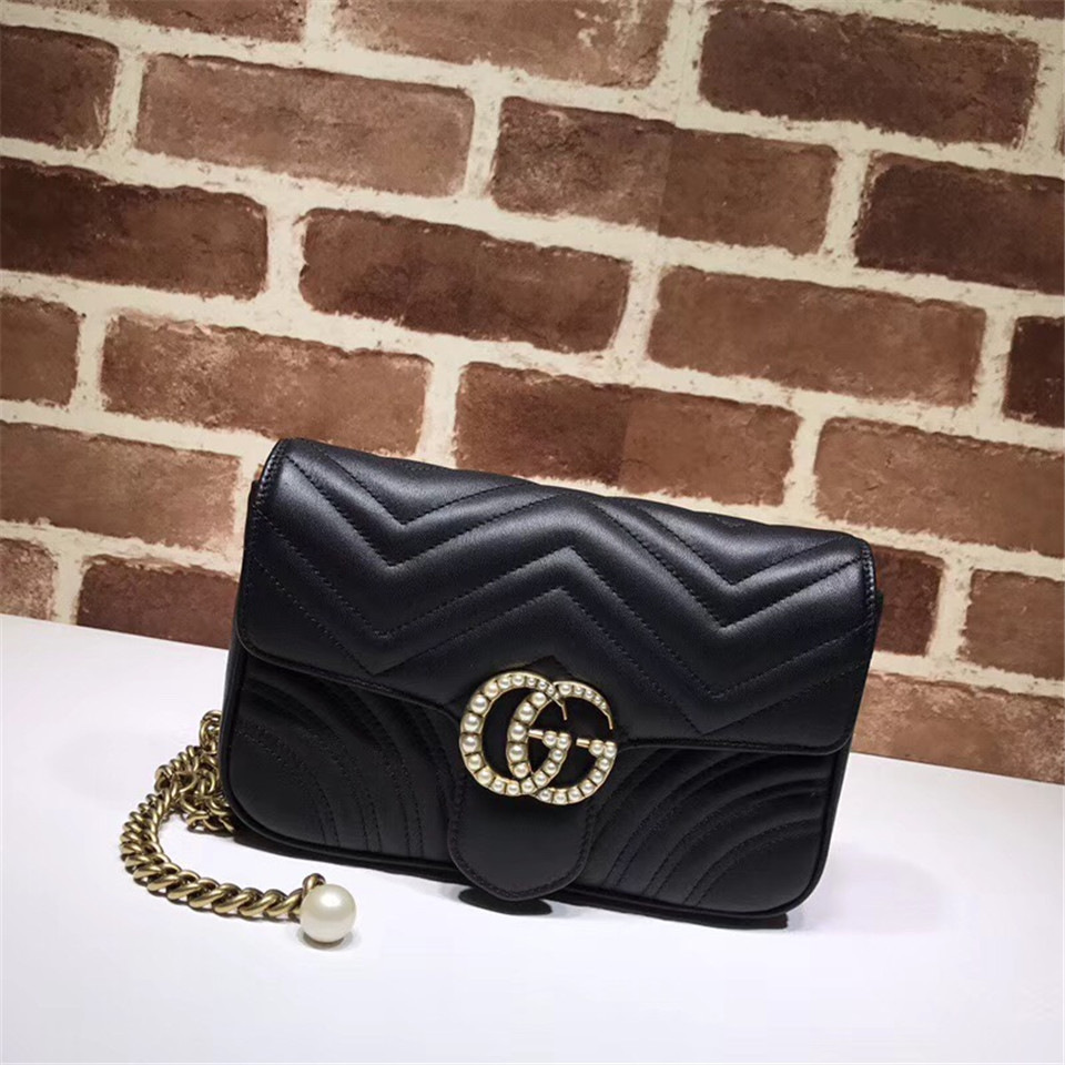 Gvc*1 Pearly Marmont Flap Belt Bag Leather black 476809