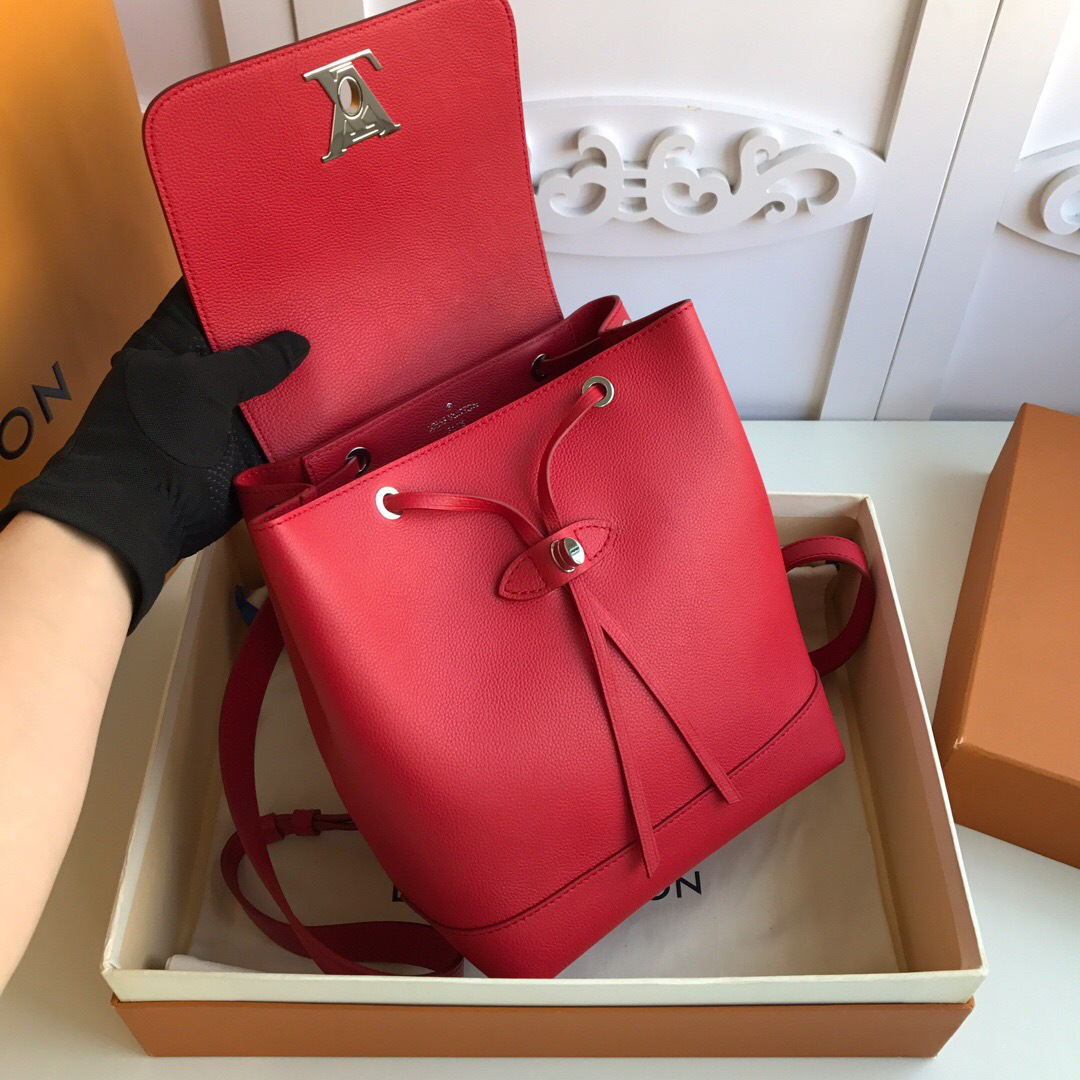 L0vis Vvtt0n Lockme Backpack Red M52734