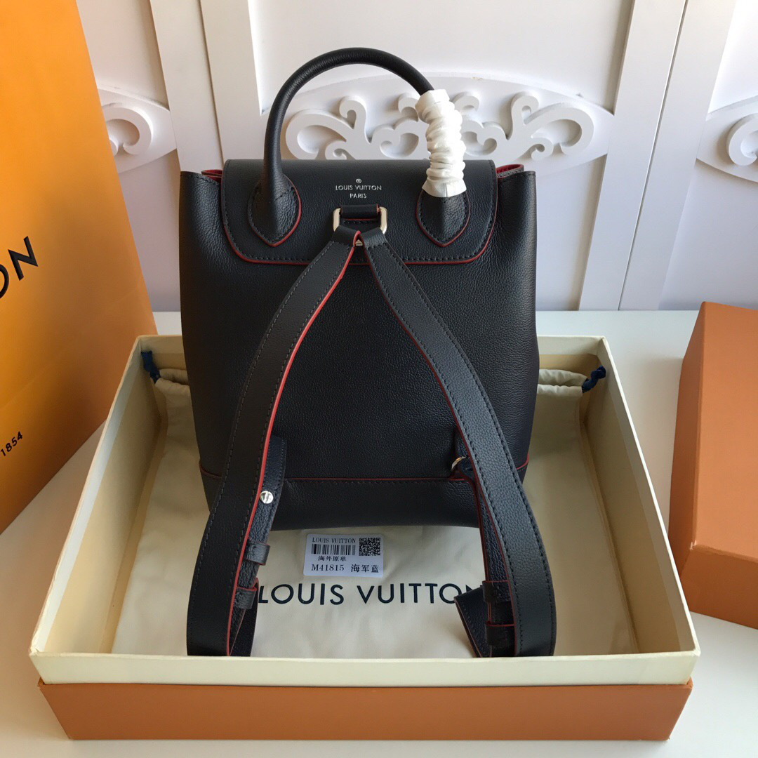 L0vis Vvtt0n Lockme Backpack Navy Blue M52734