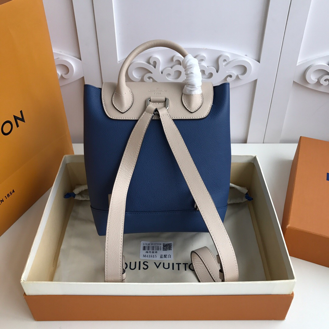 L0vis Vvtt0n Lockme Backpack Blue white M52734