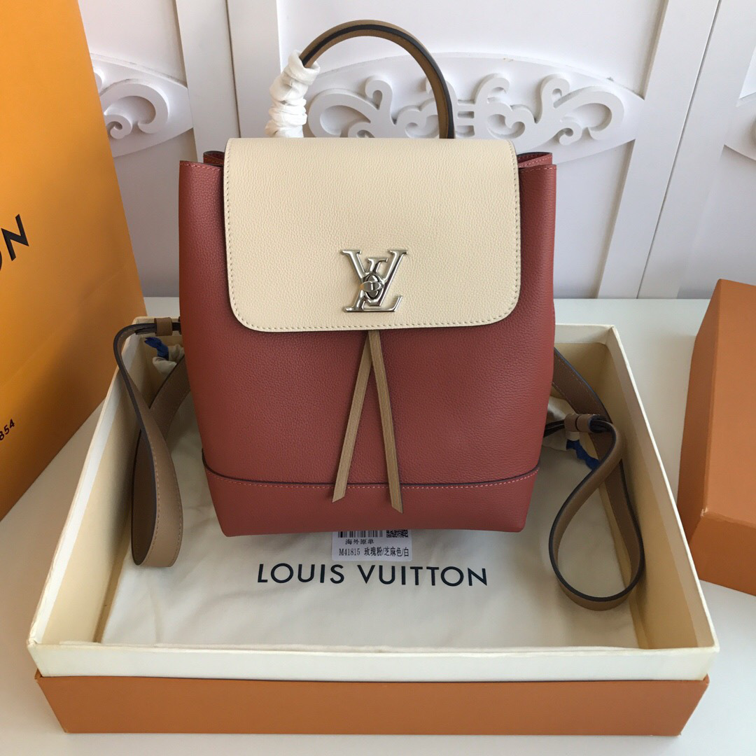 L0vis Vvtt0n Lockme Backpack Pink white M52734