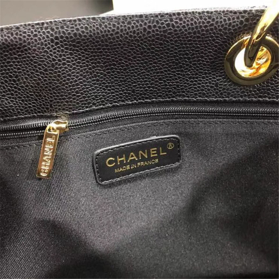 Ch**el original caviar calfskin shopping tote black bag with gold hardware