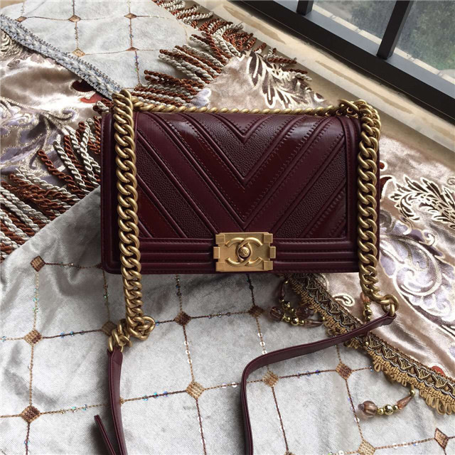 Ch**el calfskin Leboy bag Red with gold hardware 25cm