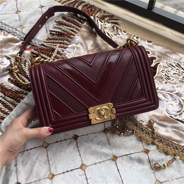 Ch**el calfskin Leboy bag Red with gold hardware 25cm