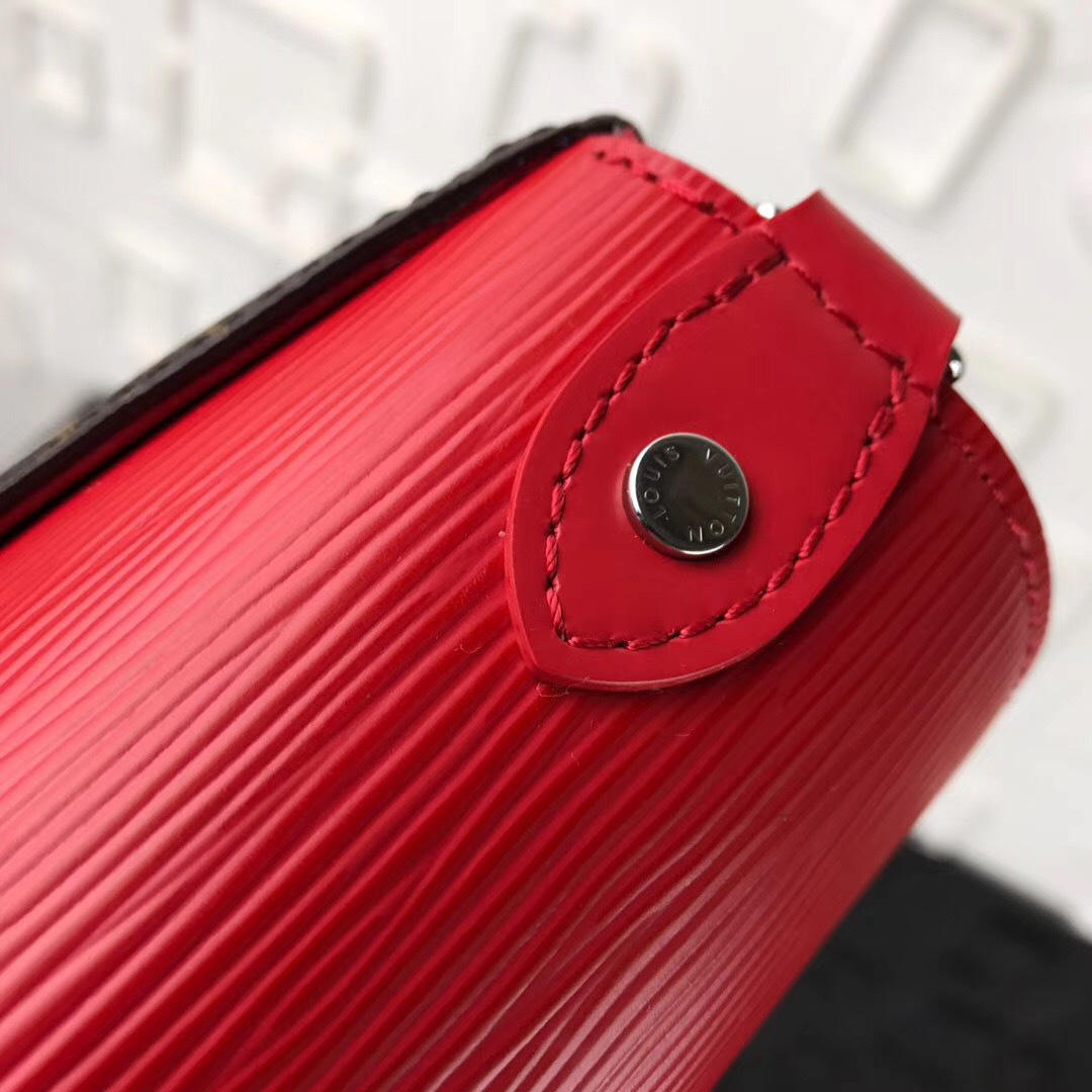 L0vis Vvtt0n Saint Michel Monogram Epi Leather Bag With Red M44033