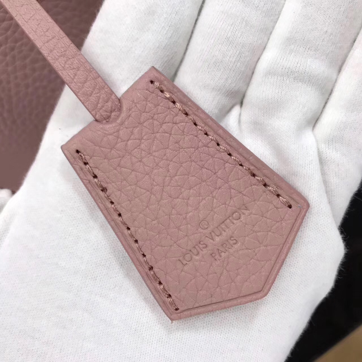 L0vis Vvtt0n Pernelle Leather Bag Pink N54779