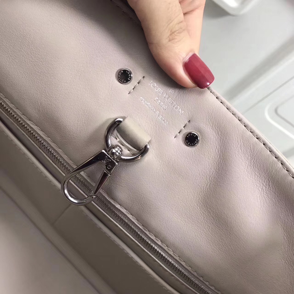 L0vis Vvtt0n Pernelle Leather Bag Light Pink N54779