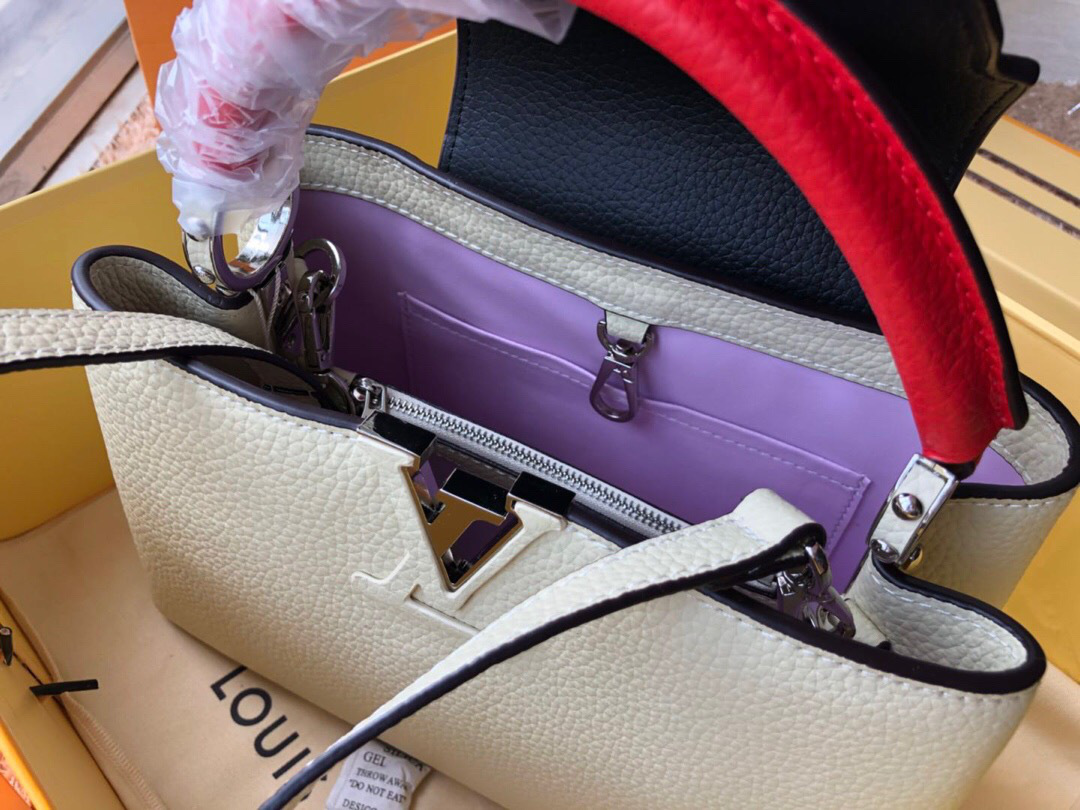 L0vis Vvtt0n Leather Capucines Bag N94519 Beige