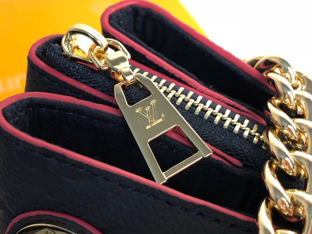 L0vis Vvtt0n Monogram Empreinte Leather Handbags M43758 Navy Blue