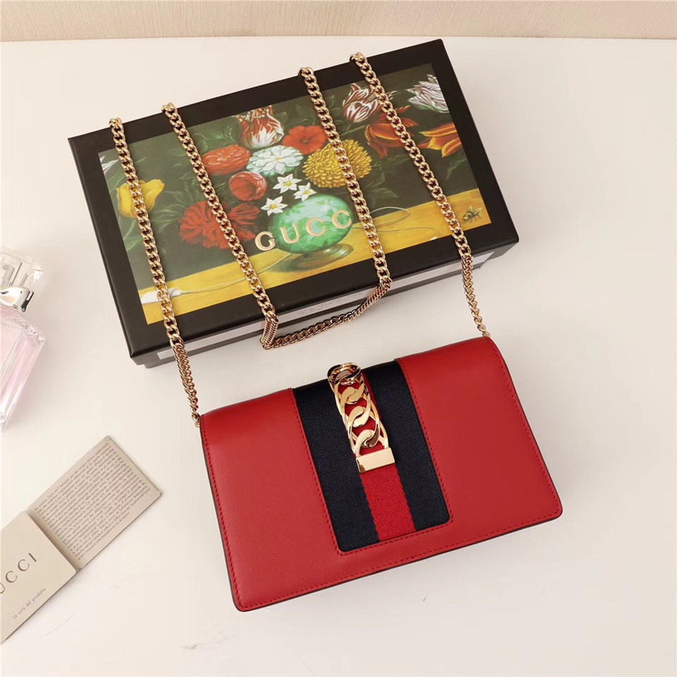 Gvc*1 Sylvie Leather S*per Mini Bag Red 484646