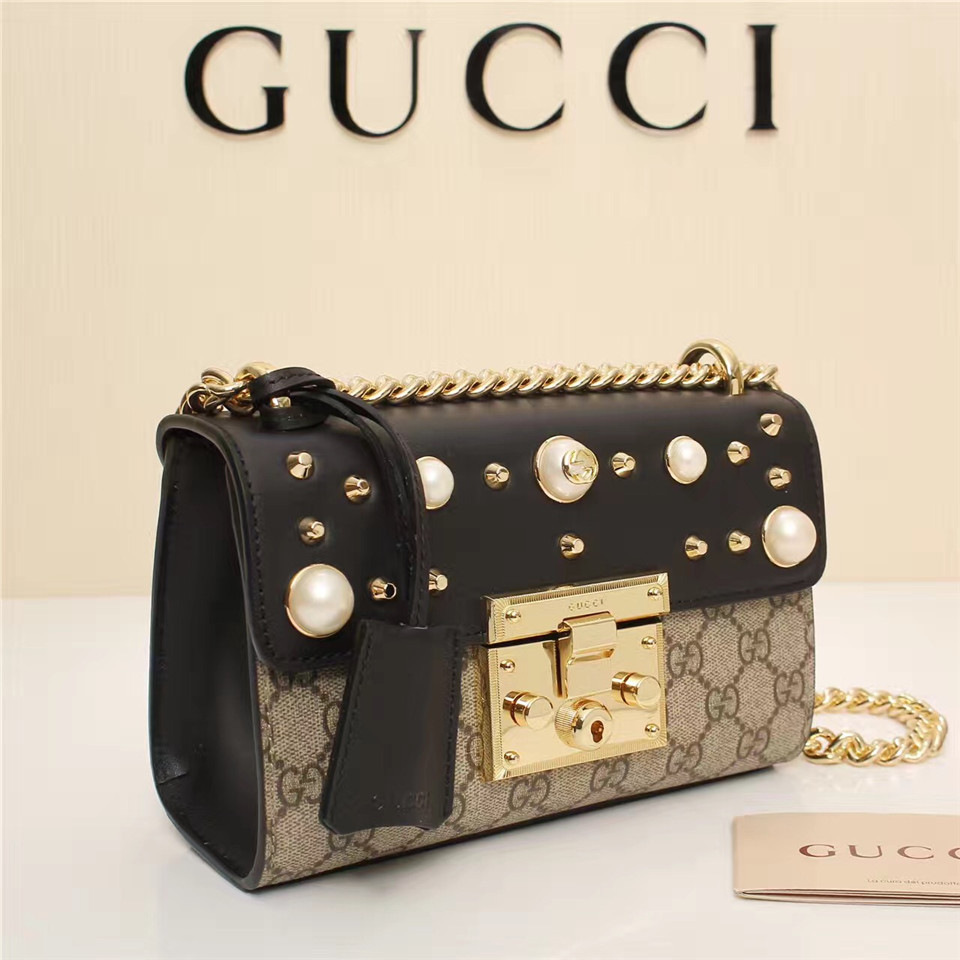Gvc*1 Padlock Bee Star small shoulder bag 432182 Black