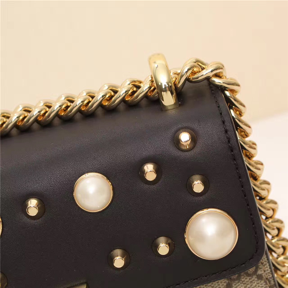 Gvc*1 Padlock Bee Star small shoulder bag 432182 Black