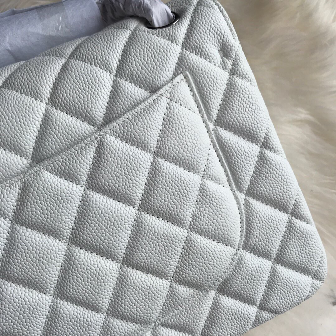Ch**el Caviar Flap Bag in white 30cm with Silver Hardware